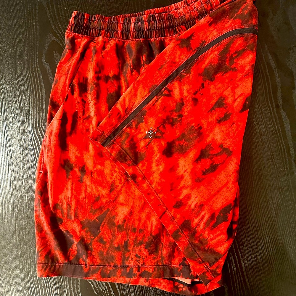 Lululemon 7” unlined Pacebreaker shorts